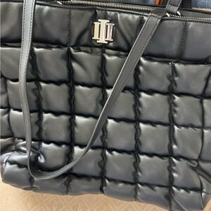 EUC 👛 INC International Concepts Black Quilted Tote Bag with Glossy Finish